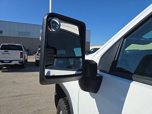 Used 2025 Chevrolet Silverado 2500 W/T w/ WT Convenience Package AWD/4WD image 7