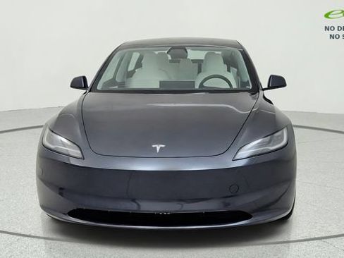 Used 2025 Tesla Model 3 Long Range RWD image 2