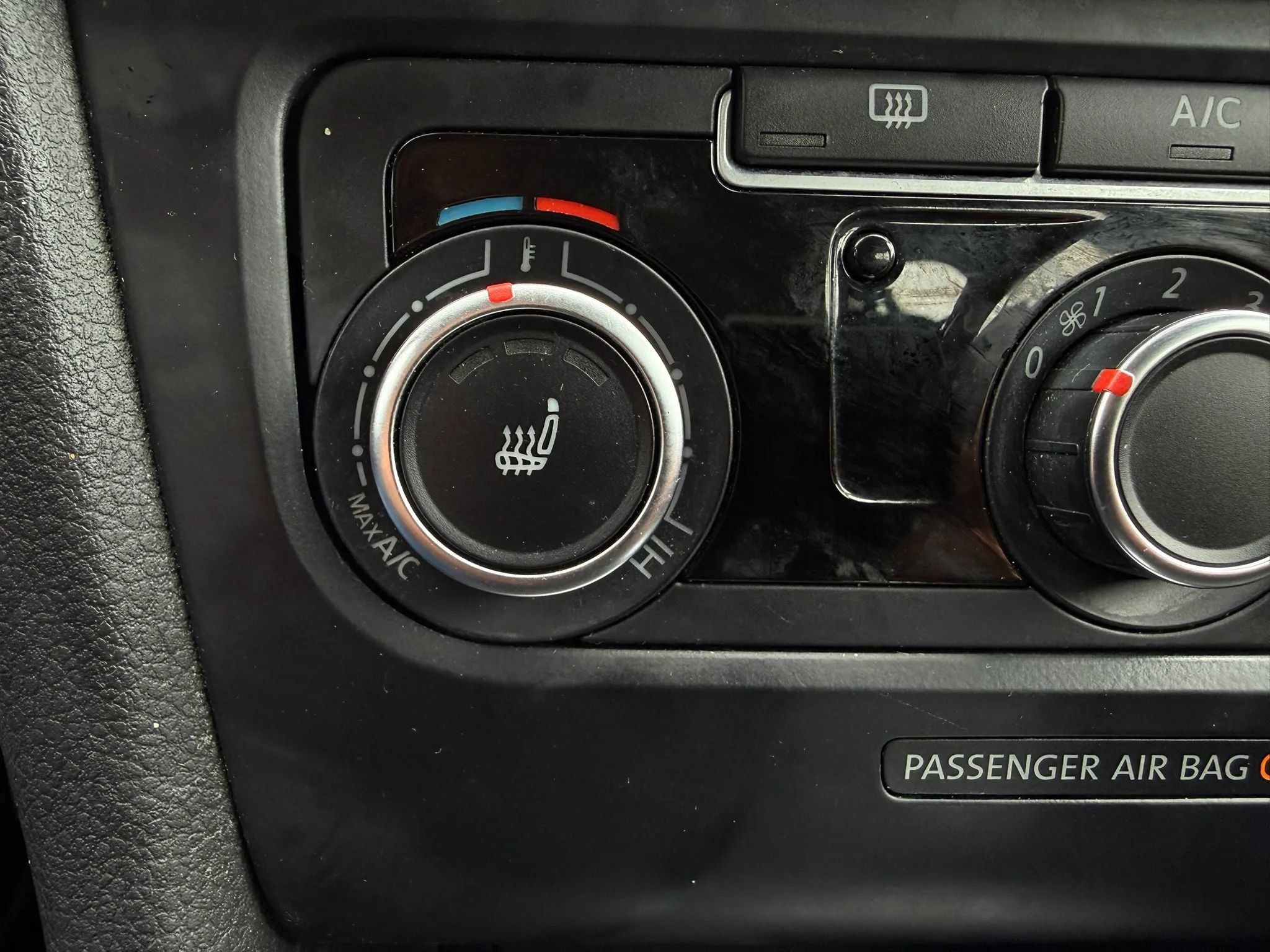 Used 2013 Volkswagen Jetta TDI FWD image 40