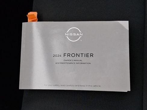 Used 2024 Nissan Frontier PRO-4X w/ Off-Road Protection Package image 26