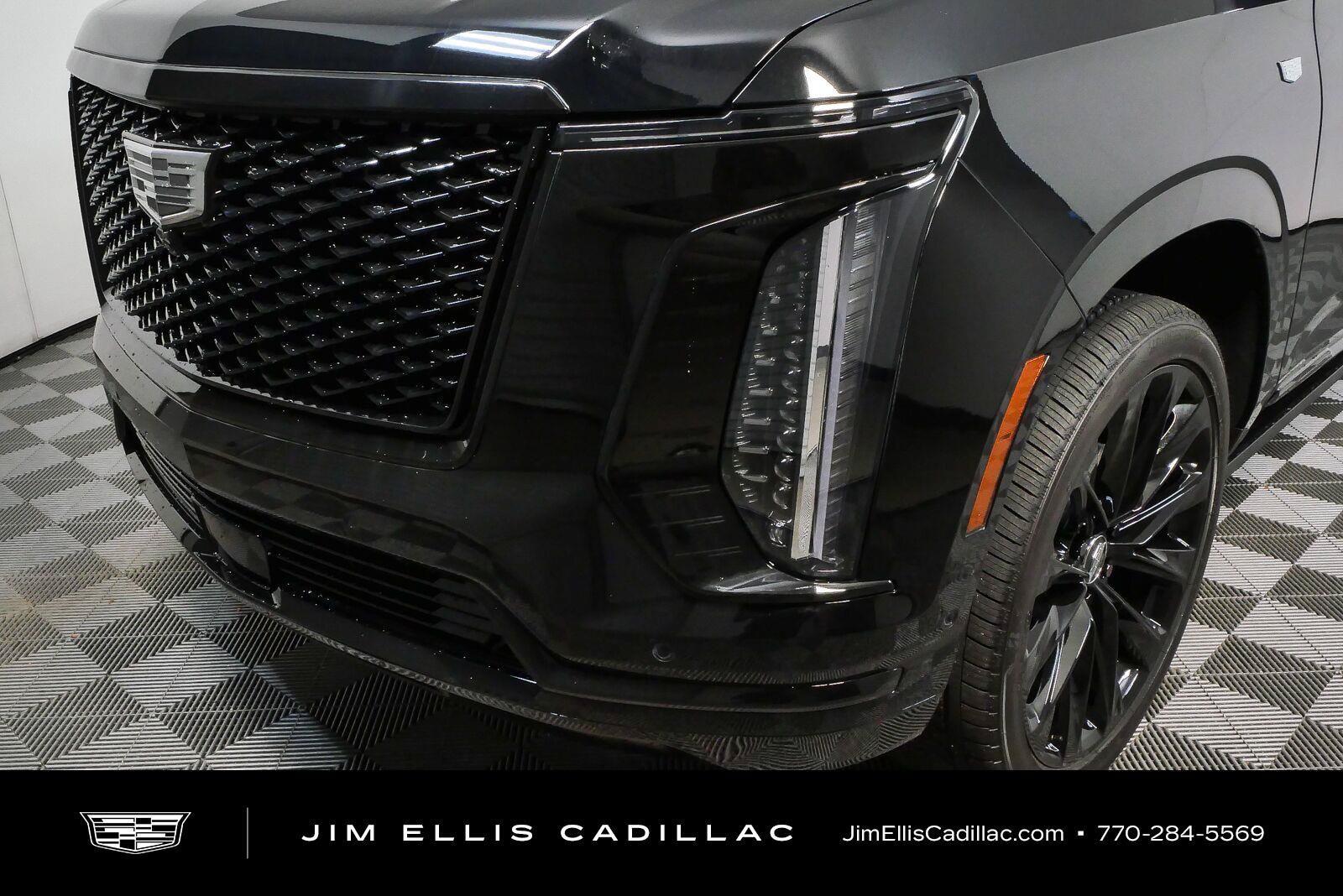 New 2026 Cadillac Escalade Platinum Sport w/ LPO, ONYX Package AWD/4WD image 35
