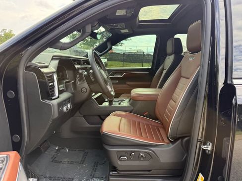 Used 2024 GMC Sierra 1500 Denali Ultimate AWD/4WD image 25