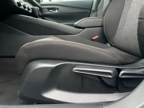 Certified 2025 Honda Accord LX image 24