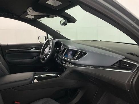 Used 2024 Buick Enclave Essence w/ Sport Touring Edition AWD/4WD image 29