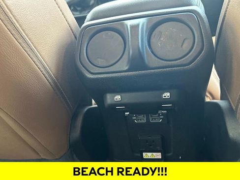 Used 2022 Jeep Wrangler Unlimited Sahara w/ Safety Group image 15