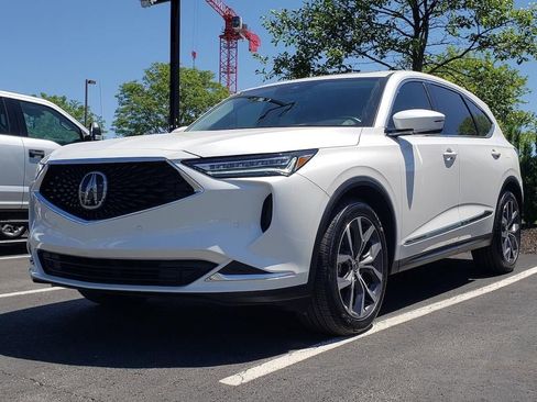 Certified 2024 Acura MDX SH-AWD w/ Technology Package image 4