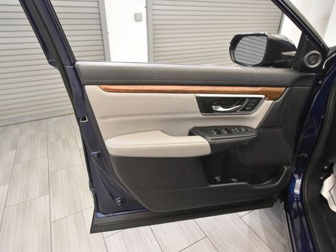 Used 2019 Honda CR-V Touring image 13