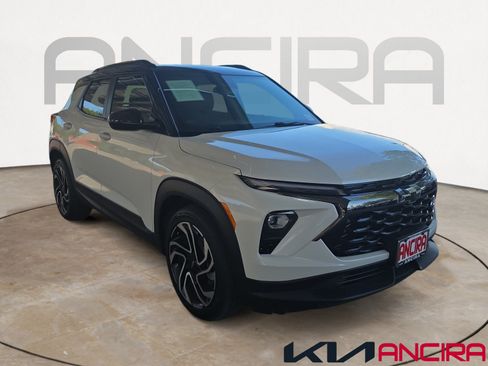 Used 2024 Chevrolet TrailBlazer RS w/ Convenience Package FWD image 1