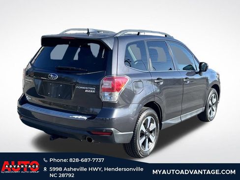 Used 2017 Subaru Forester 2.5i Limited image 3