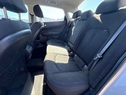 Used 2018 Kia Optima LX FWD image 22