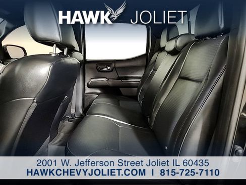 Used 2020 Toyota Tacoma Limited AWD/4WD image 15