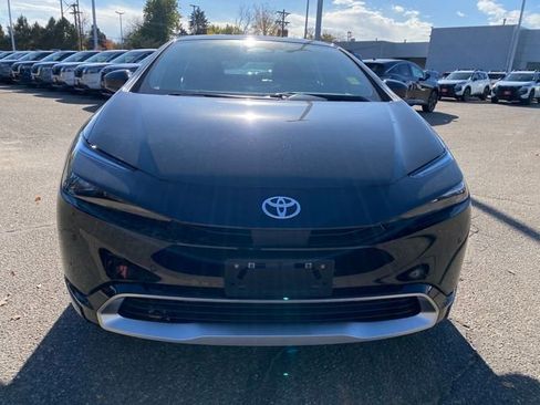 Used 2023 Toyota Prius Prime Premium image 8