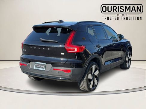 Certified 2023 Volvo XC40 Recharge Ultimate w/ Protection Package Premier AWD/4WD image 7