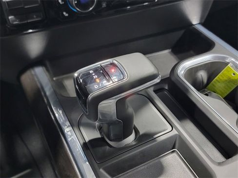 Certified 2024 Chevrolet Silverado 1500 LTZ image 22