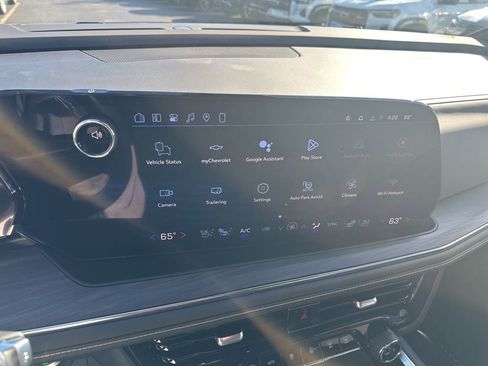 New 2026 Chevrolet Suburban Premier w/ Sun And Tow Package image 7