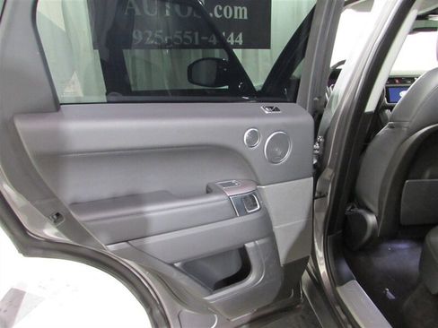 Used 2019 Land Rover Range Rover Sport HSE image 51