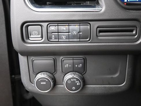 Used 2024 Chevrolet Tahoe RST w/ Sport Performance Package image 33