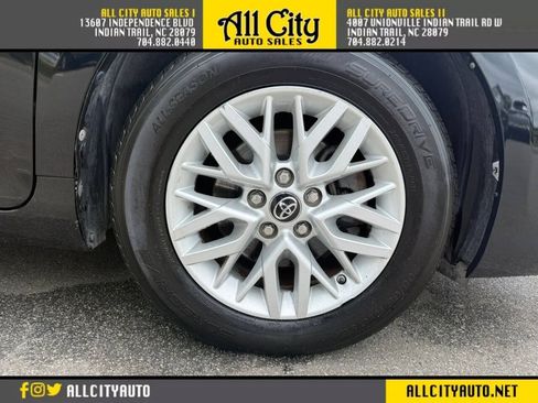 Used 2016 Toyota Camry LE FWD image 35