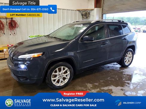 Used 2018 Jeep Cherokee Latitude Plus w/ Cold Weather Group FWD image 1