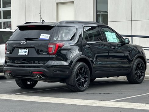 Certified 2018 Ford Explorer Sport AWD/4WD image 3