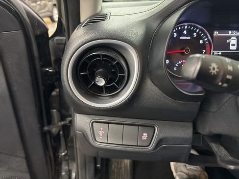 Used 2024 Kia Forte LXS image 23