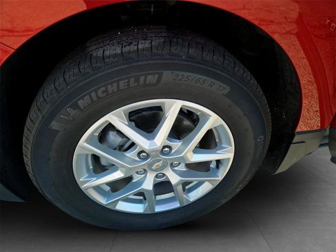 Used 2024 Chevrolet Equinox LT w/ LPO, Floor Liner Package image 35