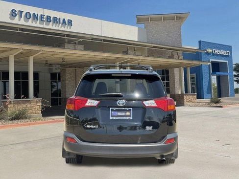 Used 2014 Toyota RAV4 XLE image 6