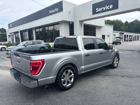 Used 2023 Ford F150 XLT RWD image 4