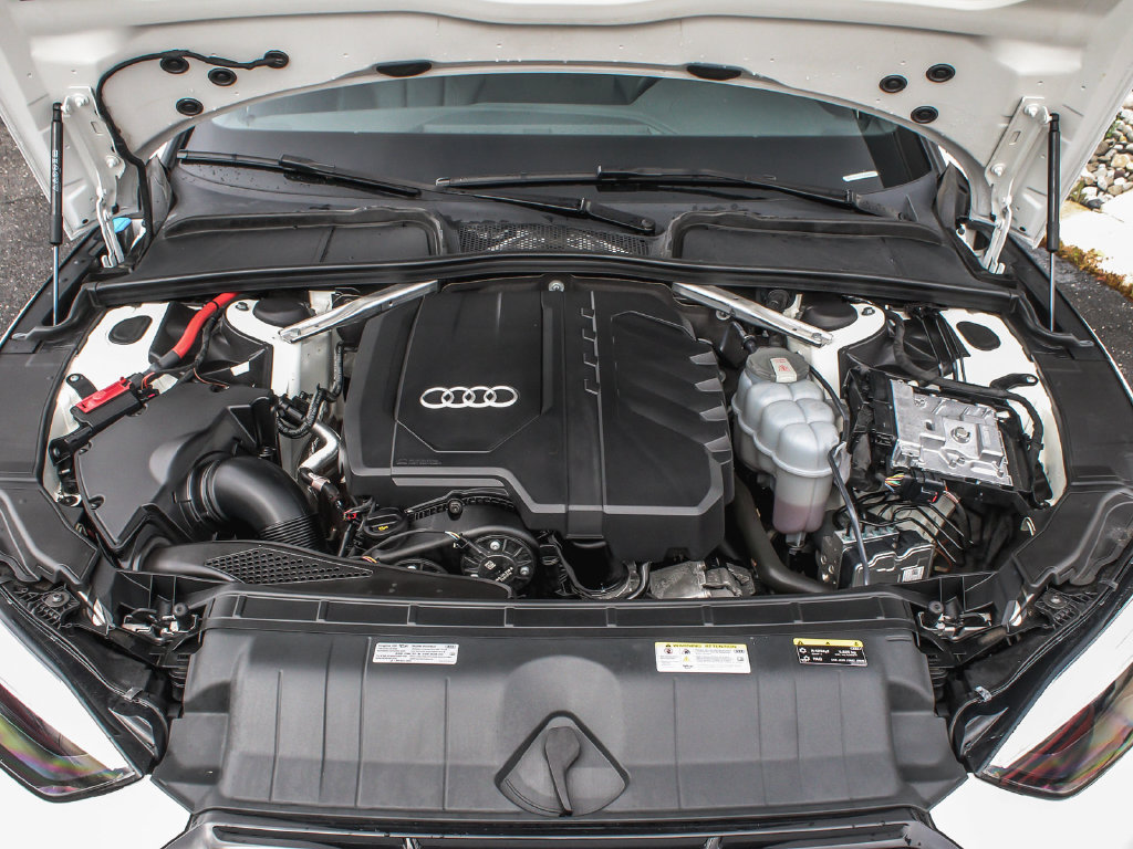 Used 2025 Audi A5 2.0T Premium AWD/4WD image 43