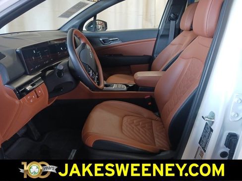Used 2026 Kia Sportage X-Line w/ X-Line Technology Package image 12