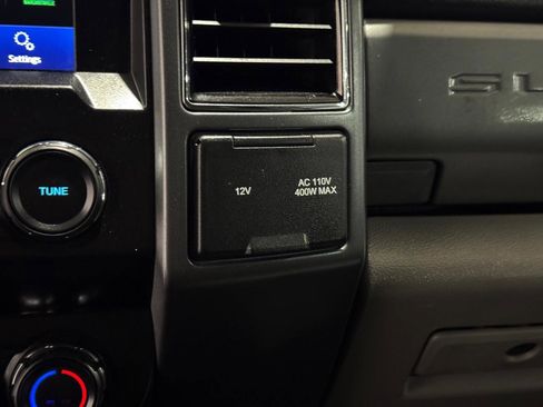 Used 2021 Ford F250 XLT AWD/4WD image 27