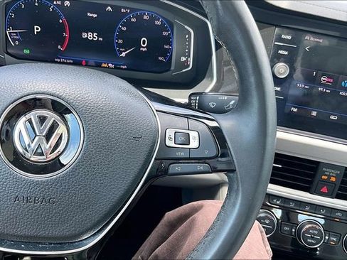 Used 2020 Volkswagen Jetta SEL FWD image 11