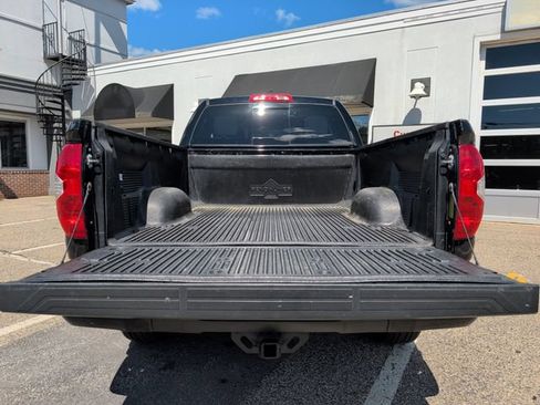 Used 2021 Toyota Tundra Limited w/ Nightshade Special Edition AWD/4WD image 28