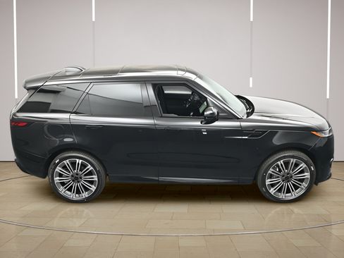 New 2026 Land Rover Range Rover Sport Dynamic SE AWD/4WD image 35