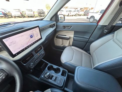 New 2026 Ford Maverick Lariat AWD/4WD image 16