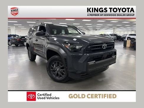 Certified 2025 Toyota 4Runner SR5 AWD/4WD image 1