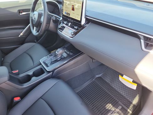 New 2026 Toyota Corolla Cross XLE w/ Convenience Package image 12