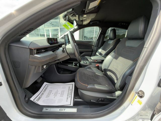 Used 2024 Ford Mustang Premium RWD image 23