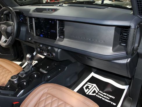 Used 2025 Ford Bronco Big Bend AWD/4WD image 20