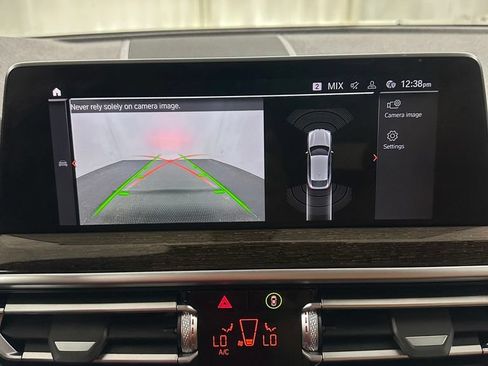 Used 2023 BMW X4 xDrive30i AWD/4WD image 23