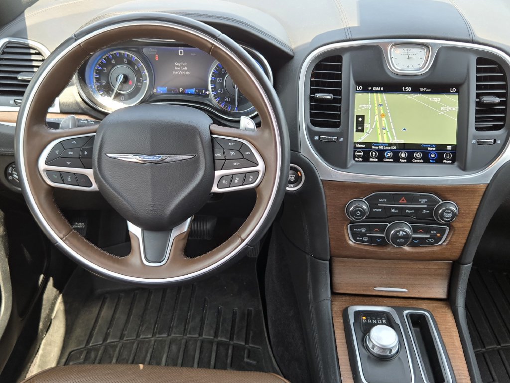 Used 2018 Chrysler 300 C w/ Sun, Sound & Nav Package RWD image 10