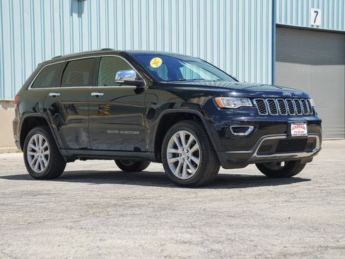 Used 2017 Jeep Grand Cherokee Limited AWD/4WD image 8
