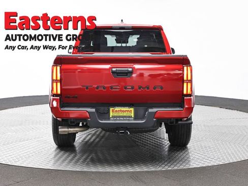 Used 2025 Toyota Tacoma TRD Sport image 6