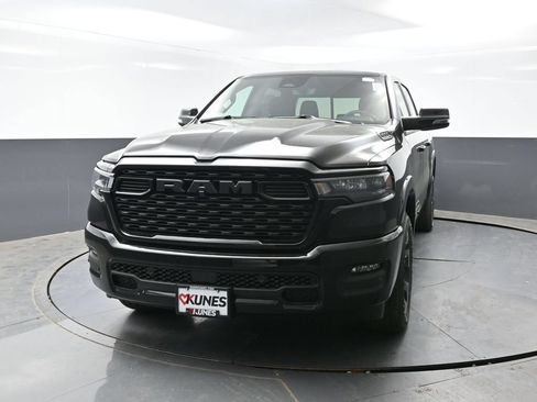New 2026 RAM 1500 Big Horn AWD/4WD image 4