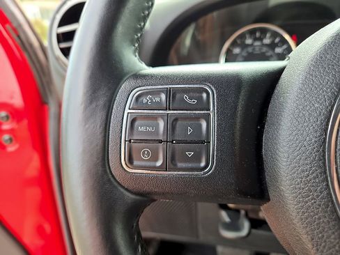 Used 2015 Jeep Wrangler Unlimited Sport w/ Quick Order Package 24S AWD/4WD image 23