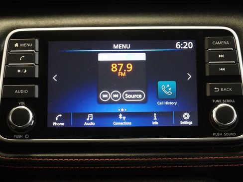Used 2019 Nissan Kicks SR FWD image 20
