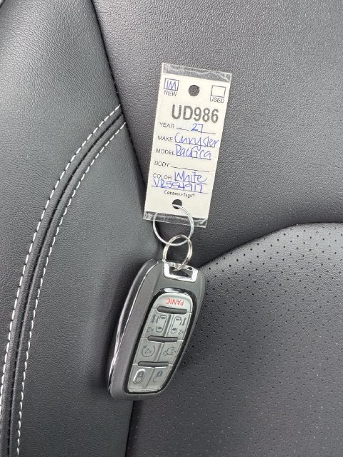 New 2027 Chrysler Pacifica Select w/ Family Tech Group FWD image 43