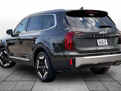 Used 2025 Kia Telluride S AWD/4WD image 12