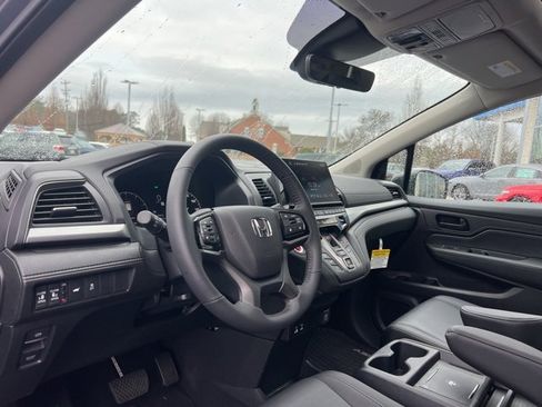 Used 2026 Honda Odyssey EX-L image 12