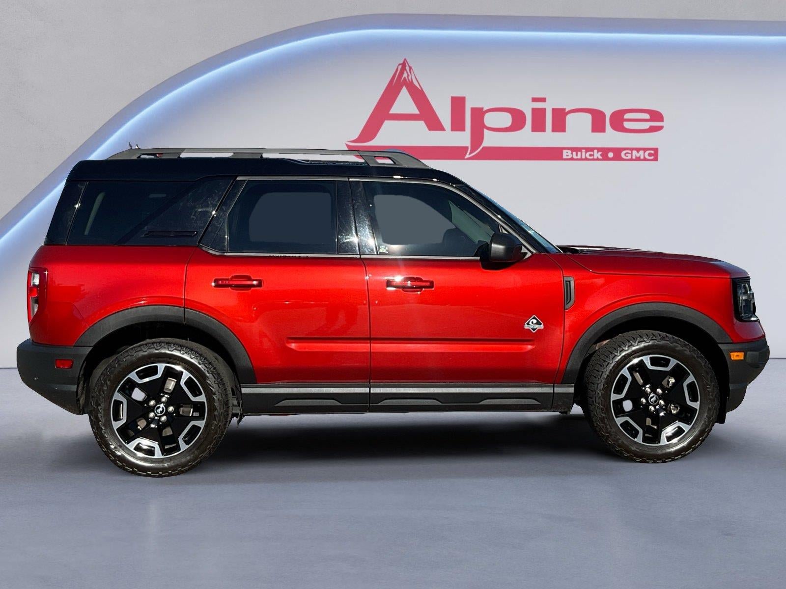 Used 2023 Ford Bronco Sport Outer Banks w/ Tech Package AWD/4WD image 6